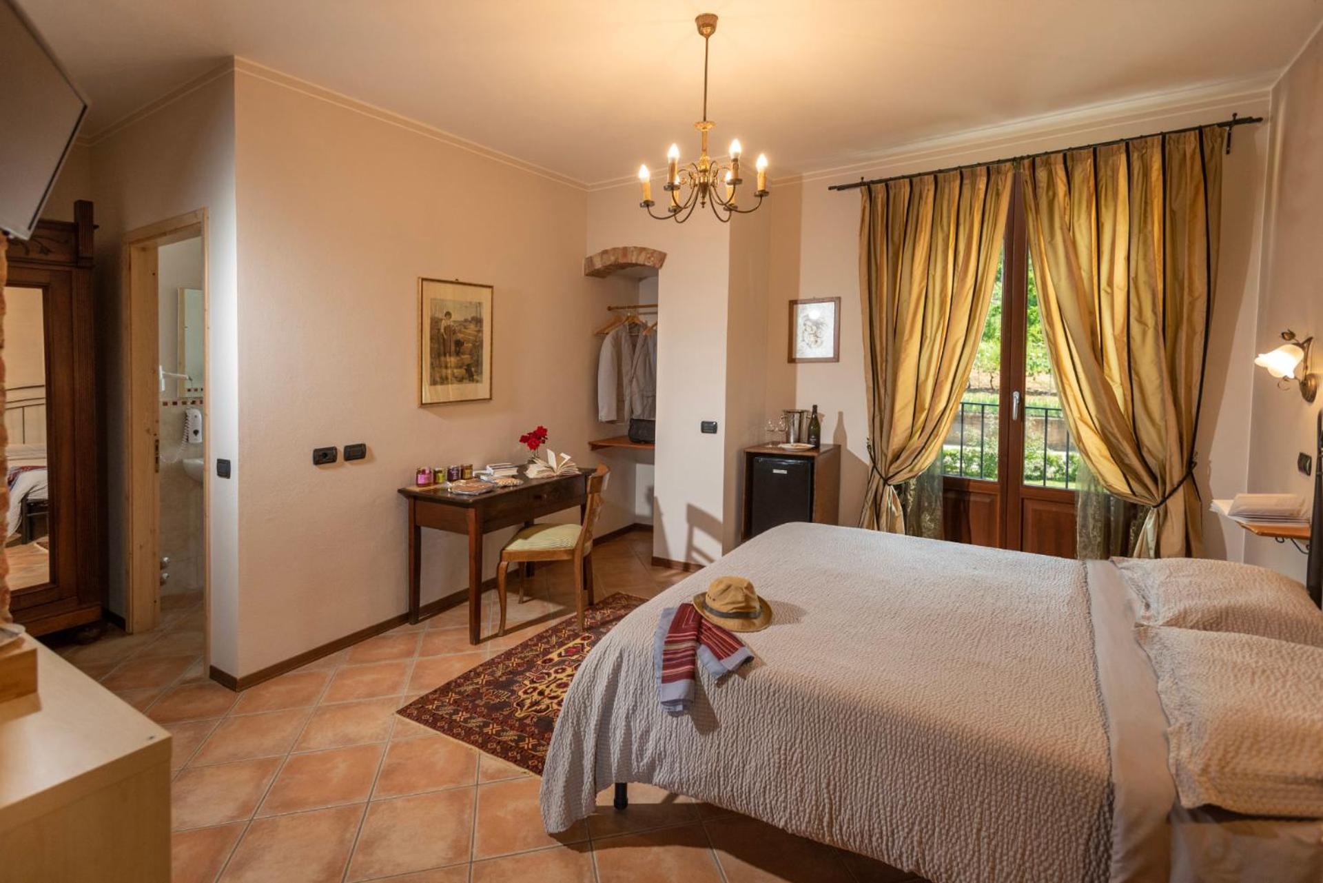 ברה Agriturismo Cascina Monchiero מראה חיצוני תמונה