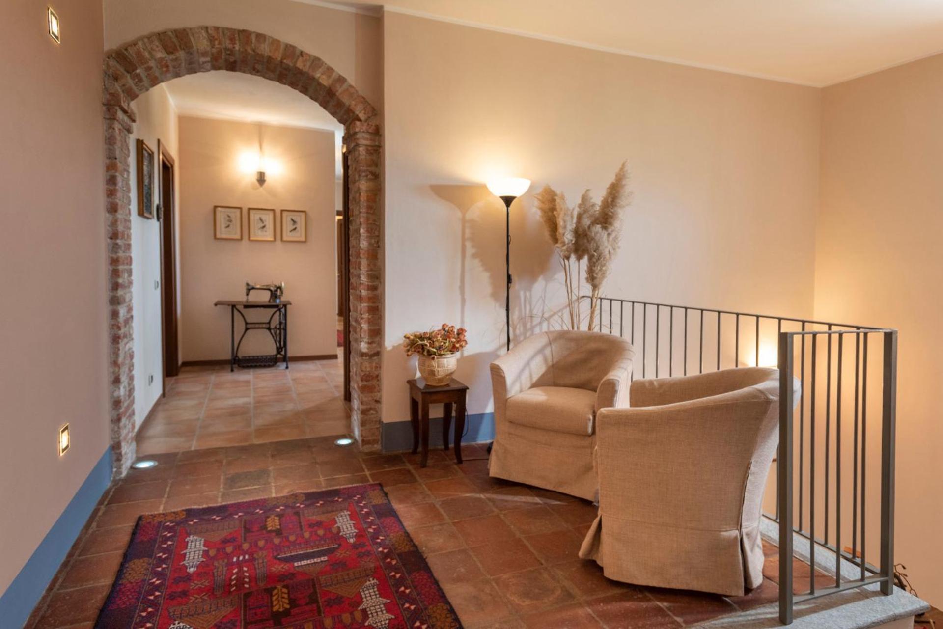 ברה Agriturismo Cascina Monchiero מראה חיצוני תמונה