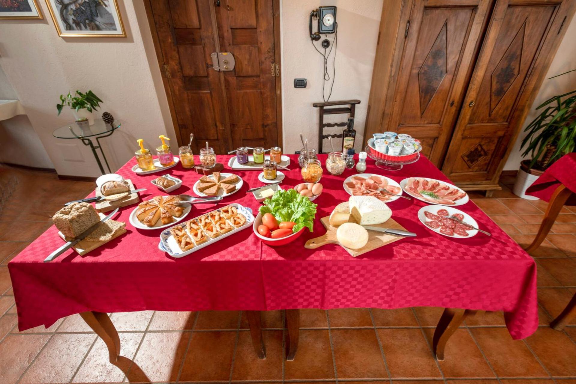 ברה Agriturismo Cascina Monchiero מראה חיצוני תמונה