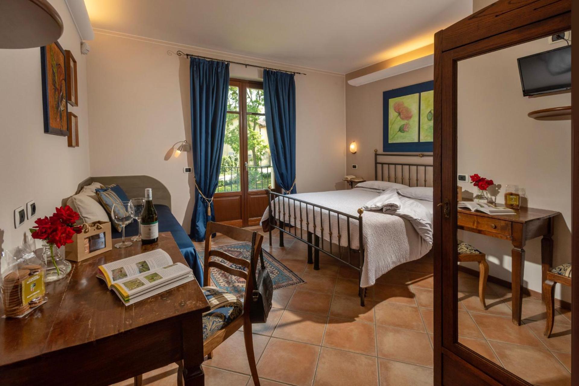 ברה Agriturismo Cascina Monchiero מראה חיצוני תמונה