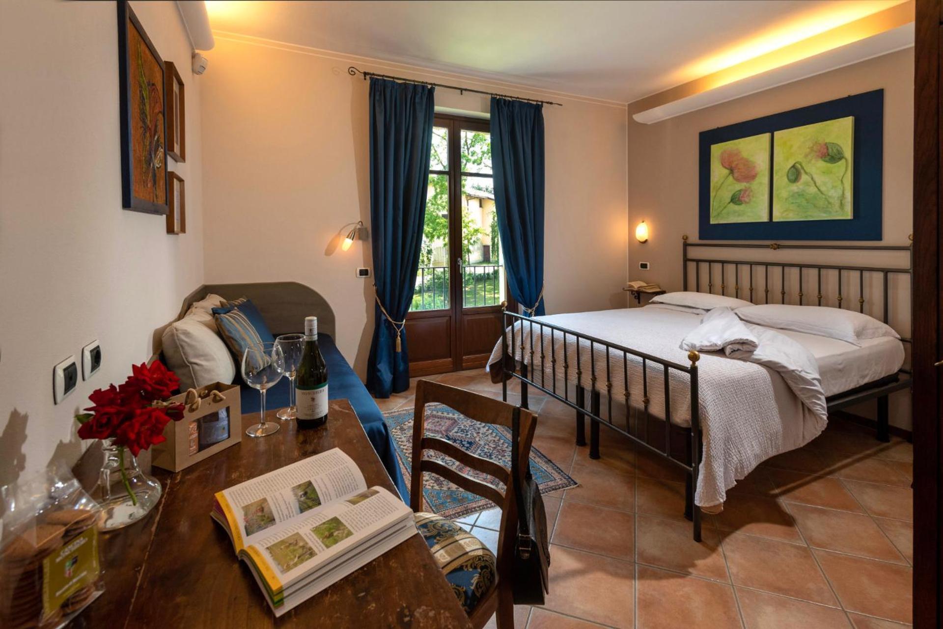 ברה Agriturismo Cascina Monchiero מראה חיצוני תמונה